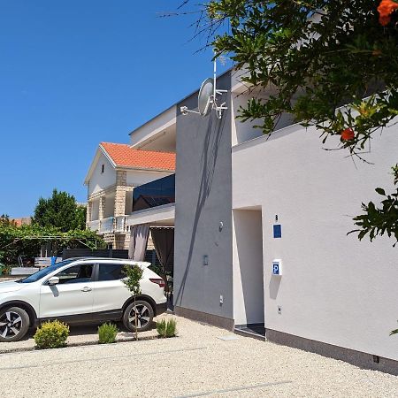 Zilip Apartments Vir Dış mekan fotoğraf