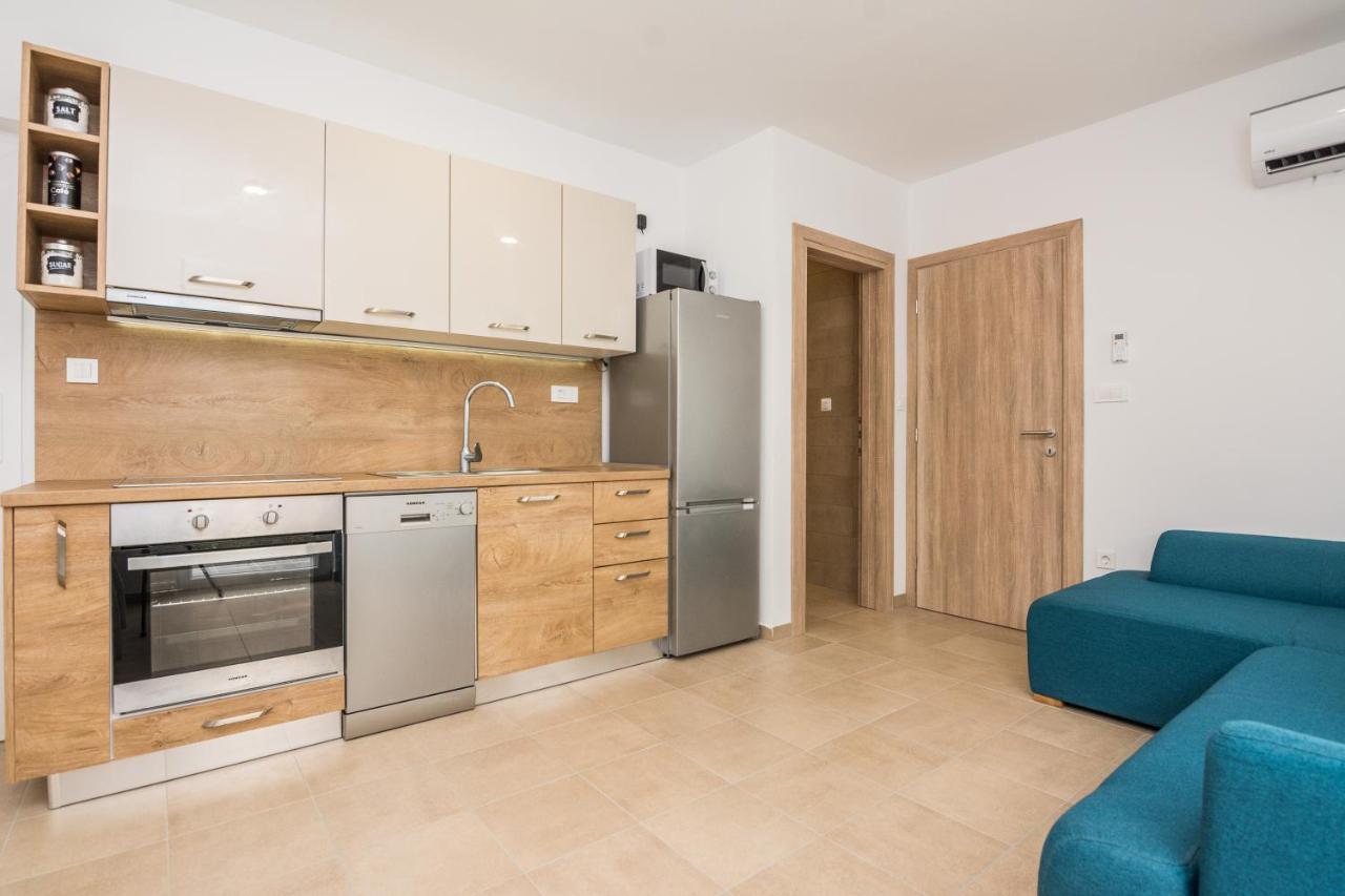 Zilip Apartments Vir Dış mekan fotoğraf