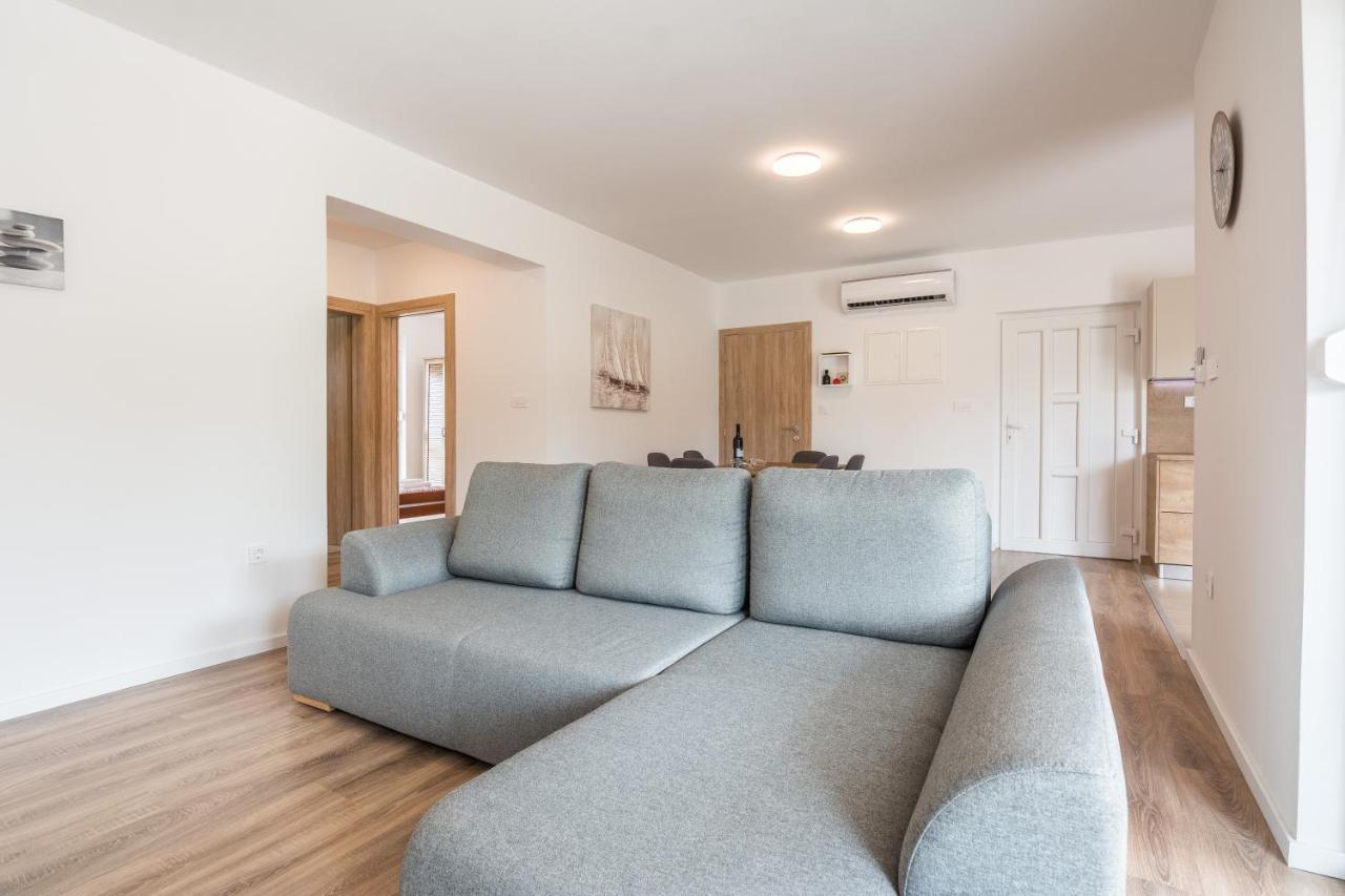 Zilip Apartments Vir Dış mekan fotoğraf