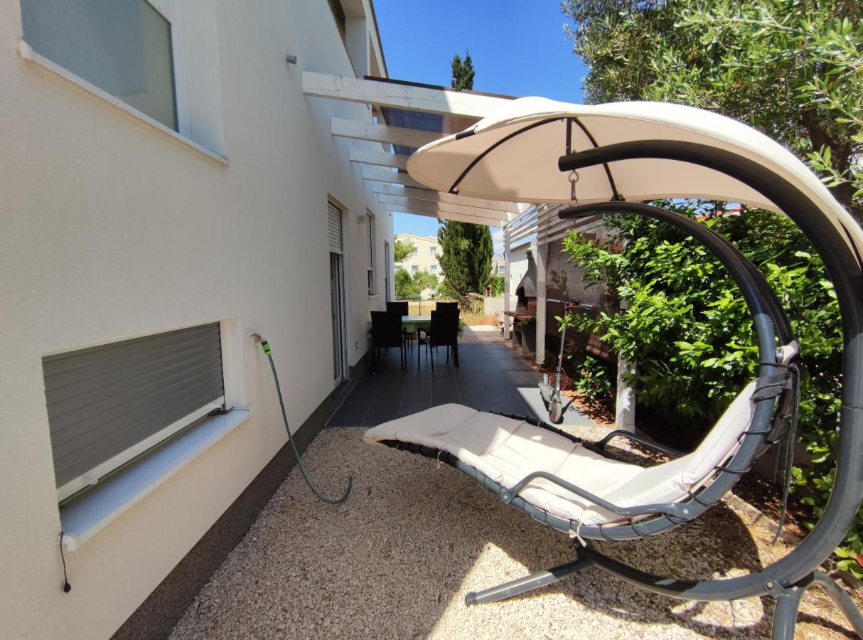 Zilip Apartments Vir Dış mekan fotoğraf