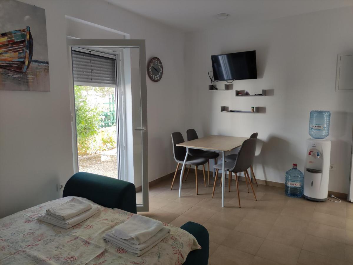 Zilip Apartments Vir Dış mekan fotoğraf